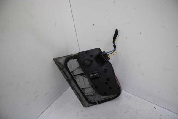 FEU ARRIERE DROIT BMW SERIE 3 E46 SEDAN 2002+ - Vue 2